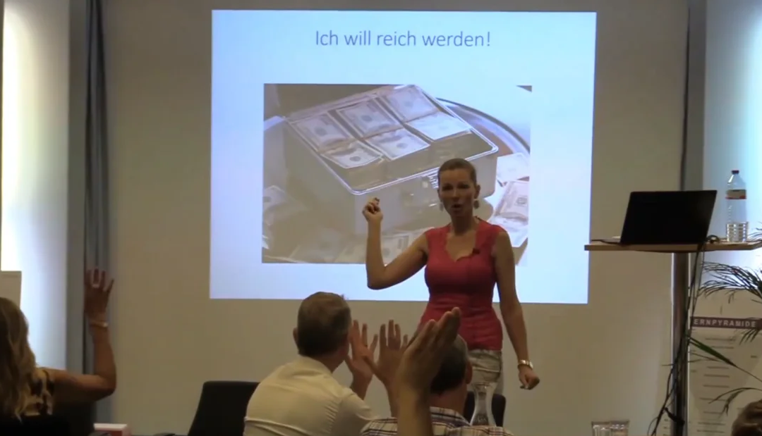 Was Kinder bis sie 18 sind übers Geld wissen sollten